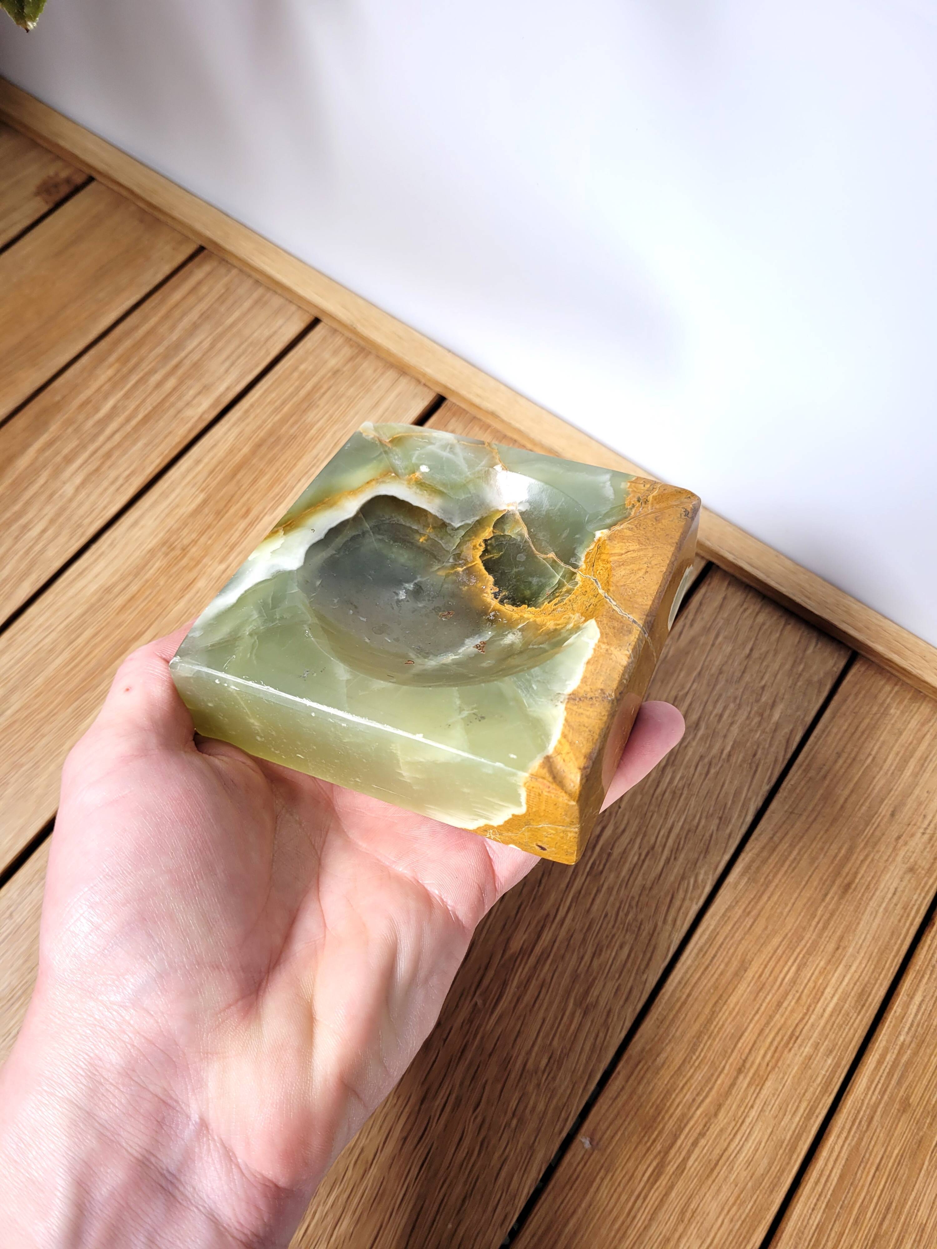 Marbled onyx stone ashtray