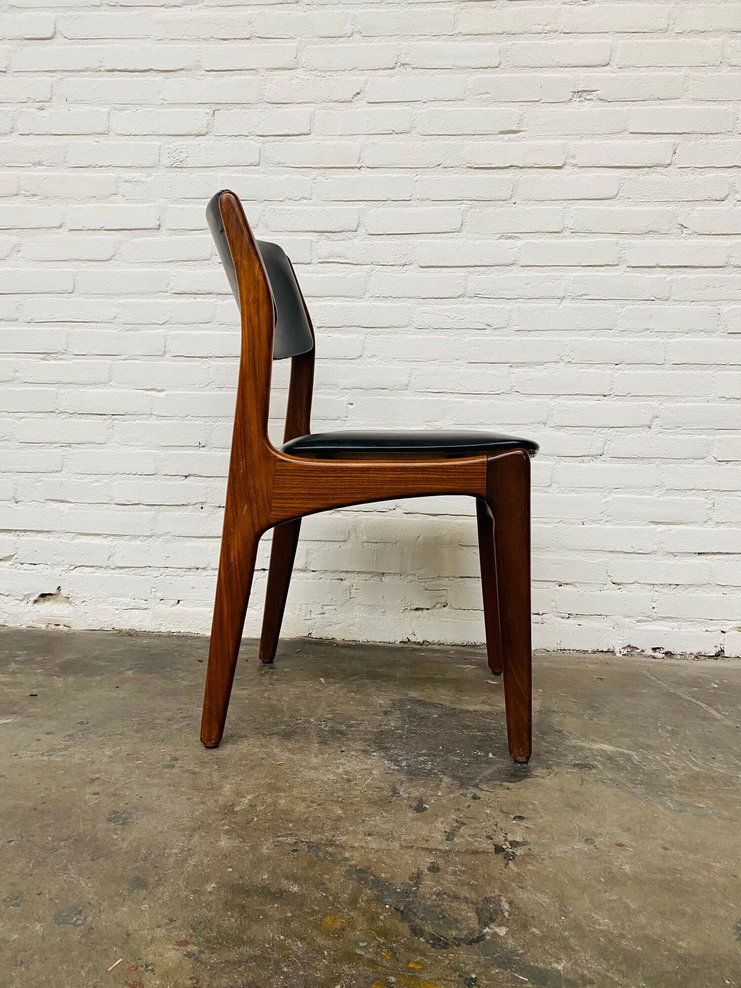 Vintage Set of 4 Teak Dining Chairs by Louis van Teeffelen voor Wèbè, 1960s.