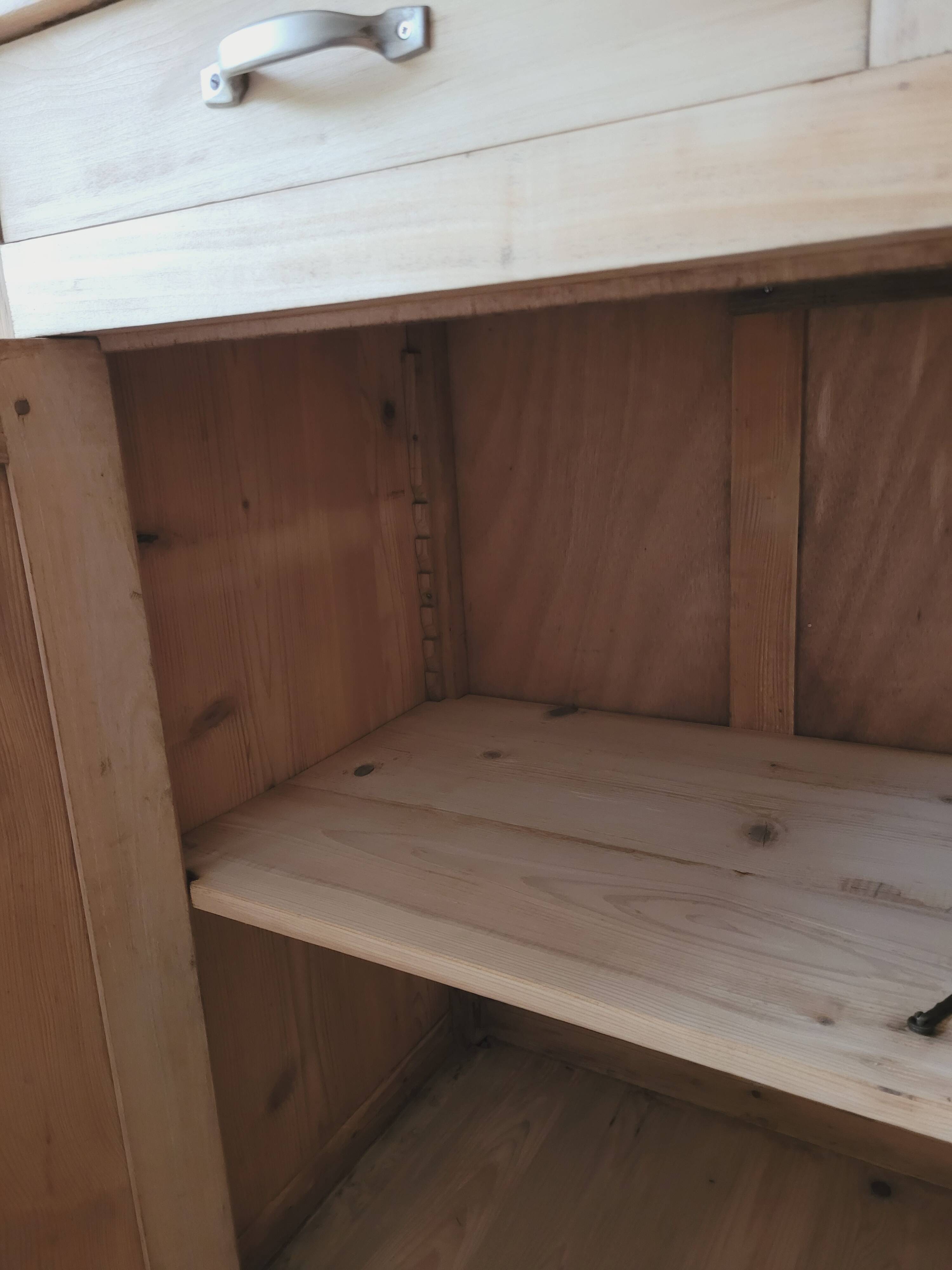 Parisian country buffet