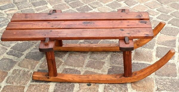 Banc rustique art populaire ancienne luge a neige Alpes