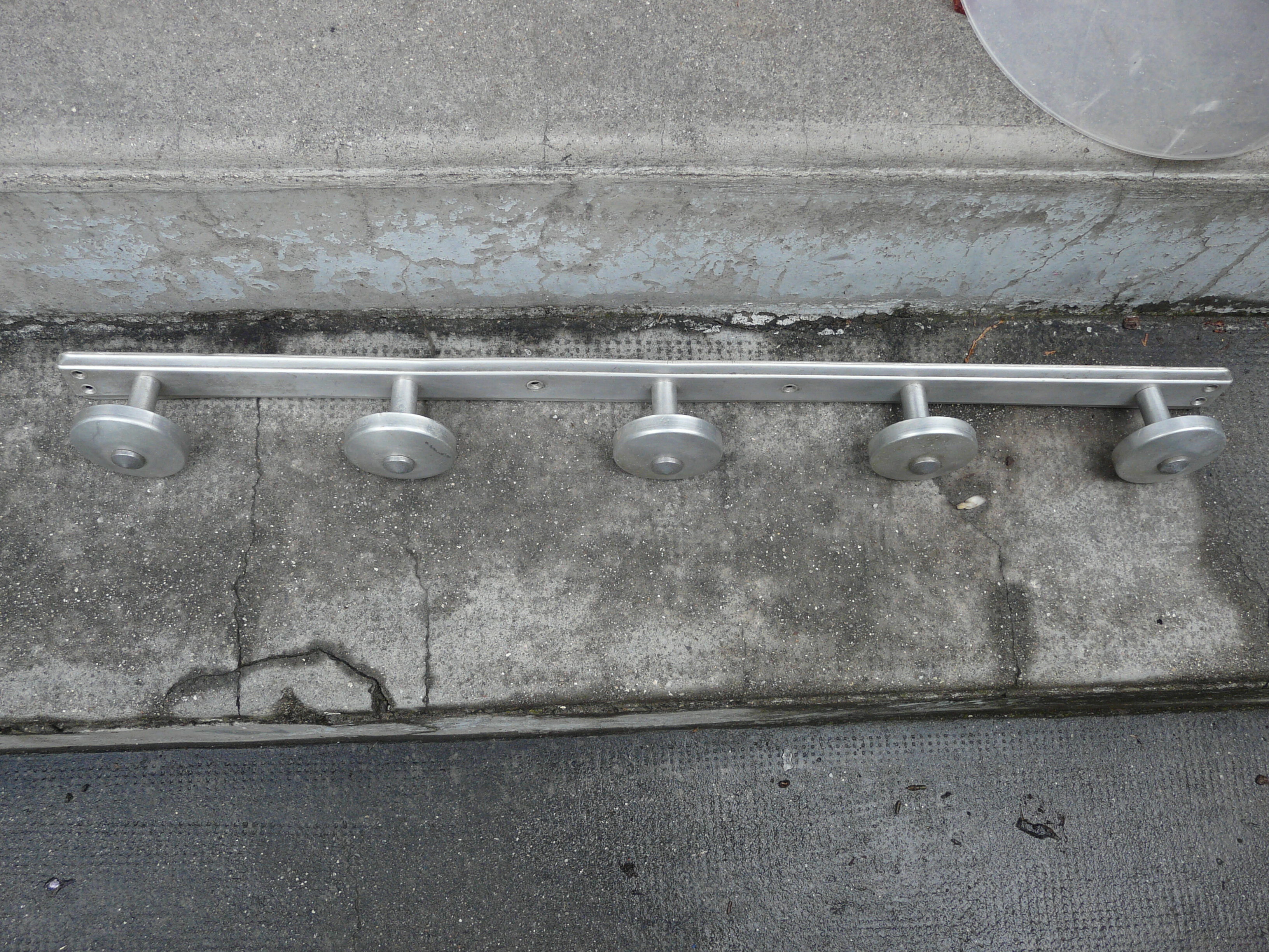 Coat rack 5 hooks aluminum of the 50s