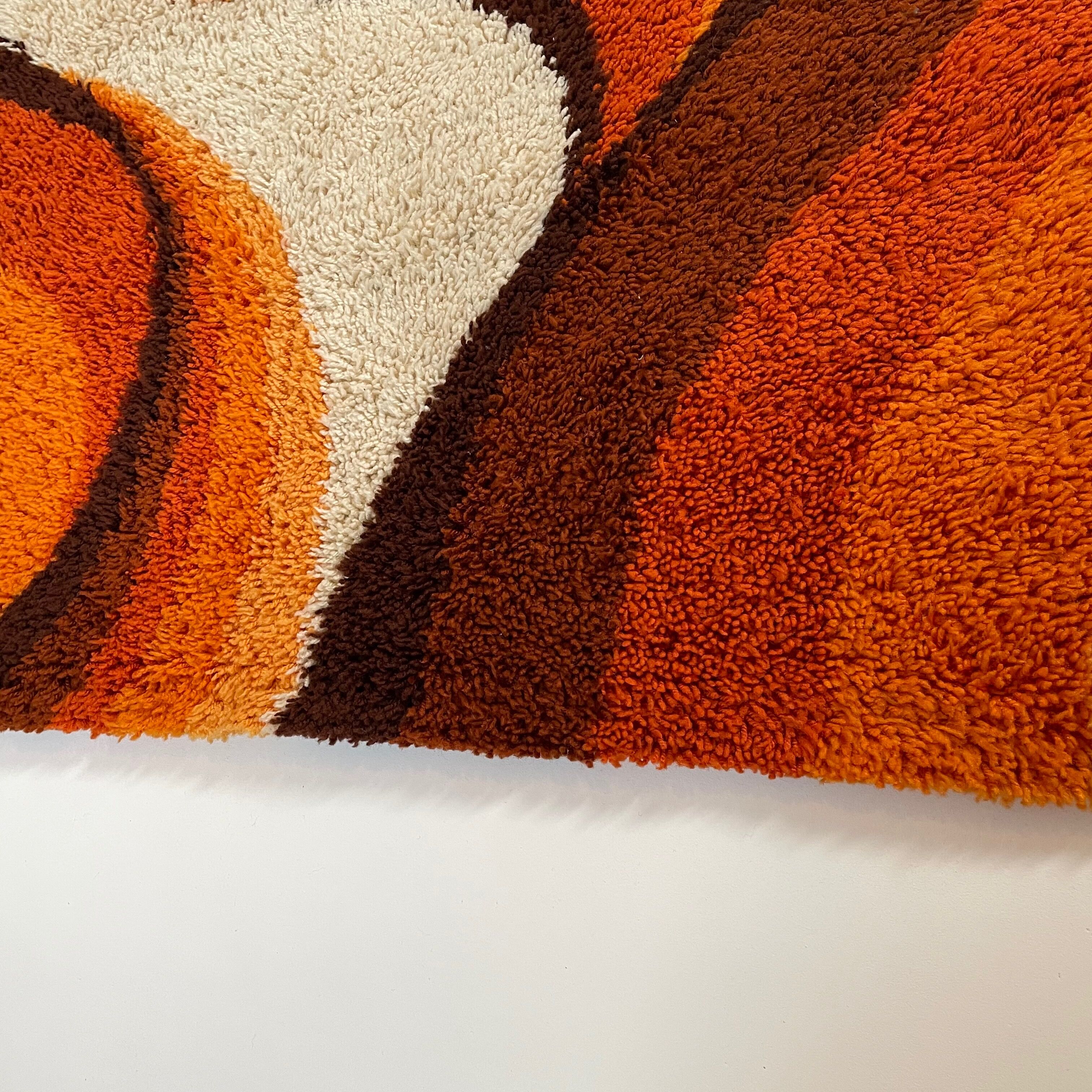 Large Psychedelic "WAVE"High Pile Rug by Prinstapijt Desso, Netherlands 1970s