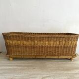 Large rattan planter