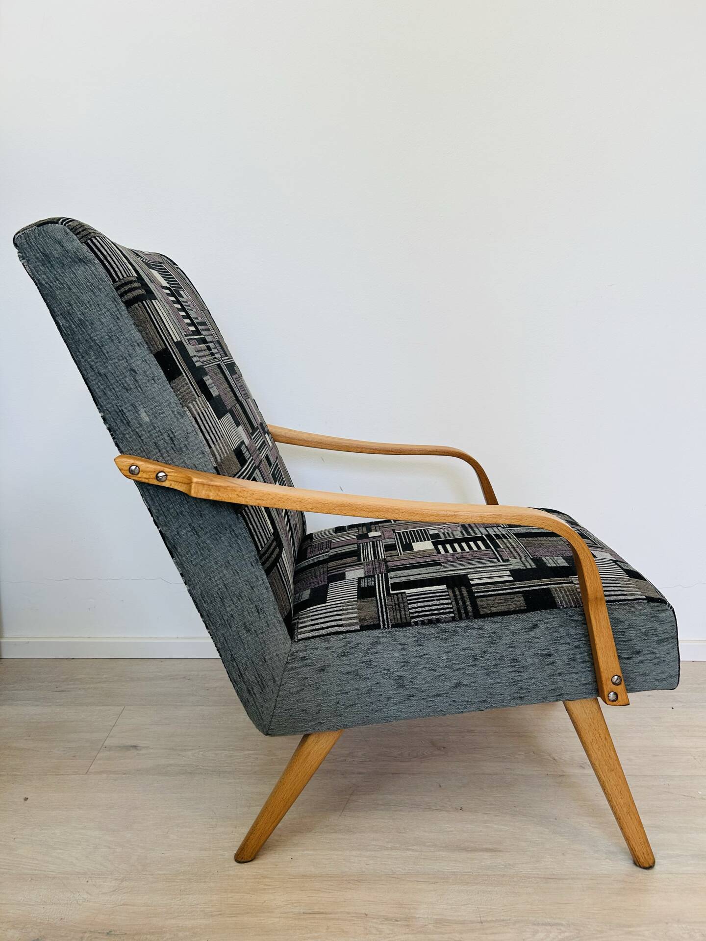 Mid-Century Armchair by Jiří Jiroutek for Jitona, Czechoslovakia 1960’