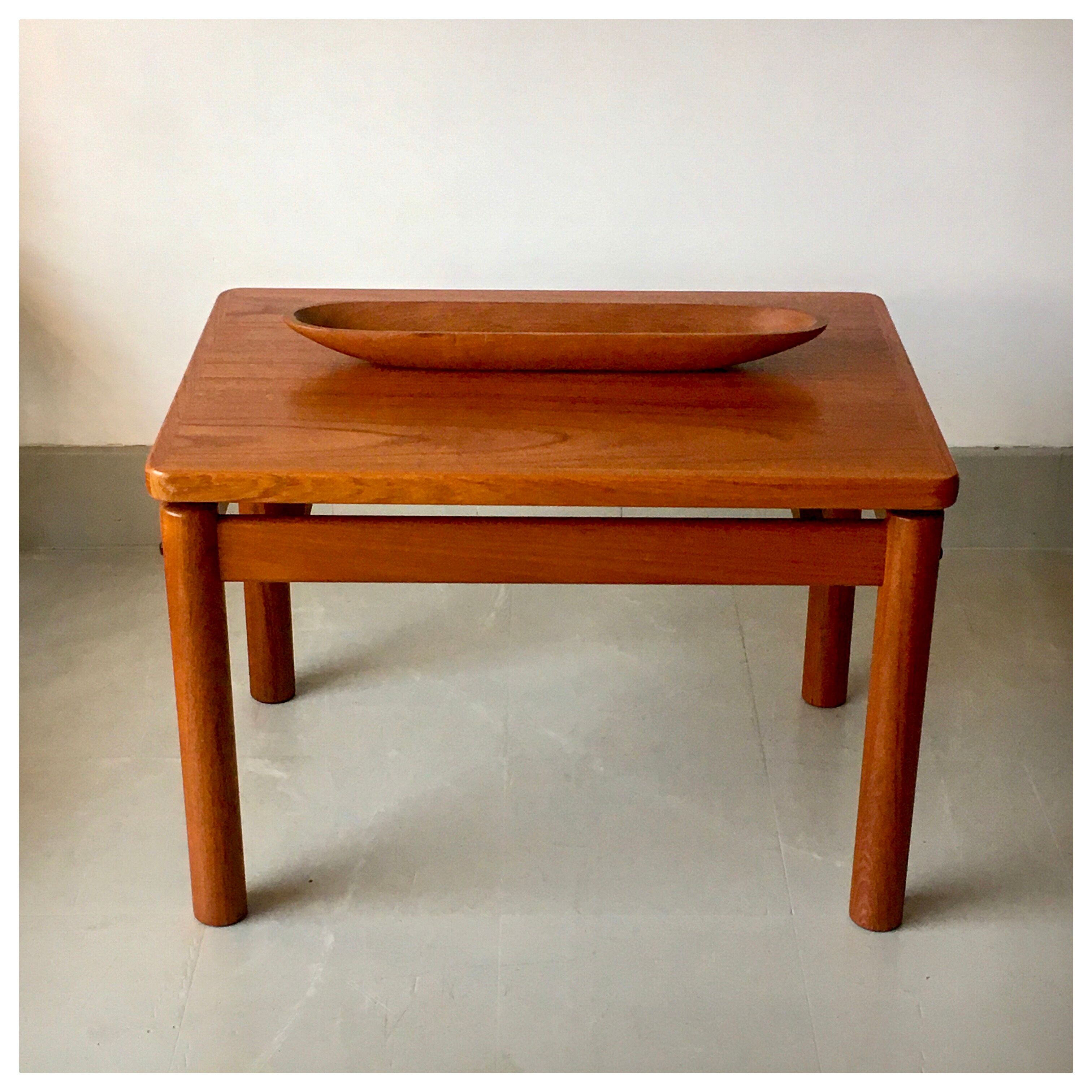 Table de salon Scandinave par Trioh