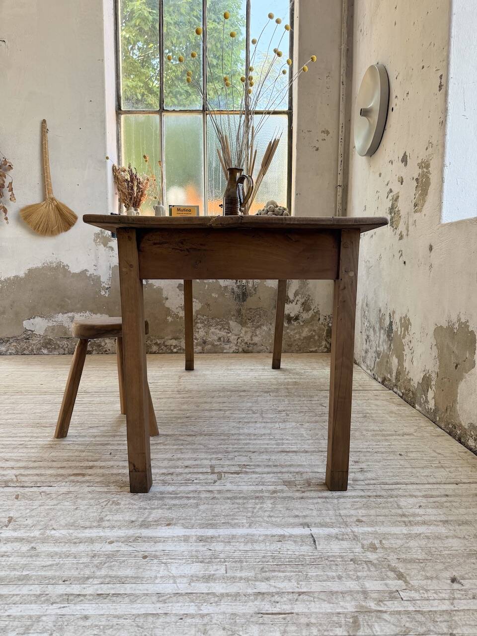 Cherry farmhouse table 1m8