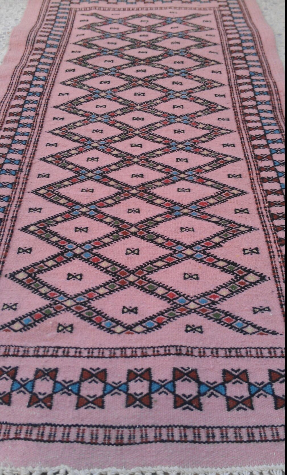 Carpet rose 133 x 75 cm