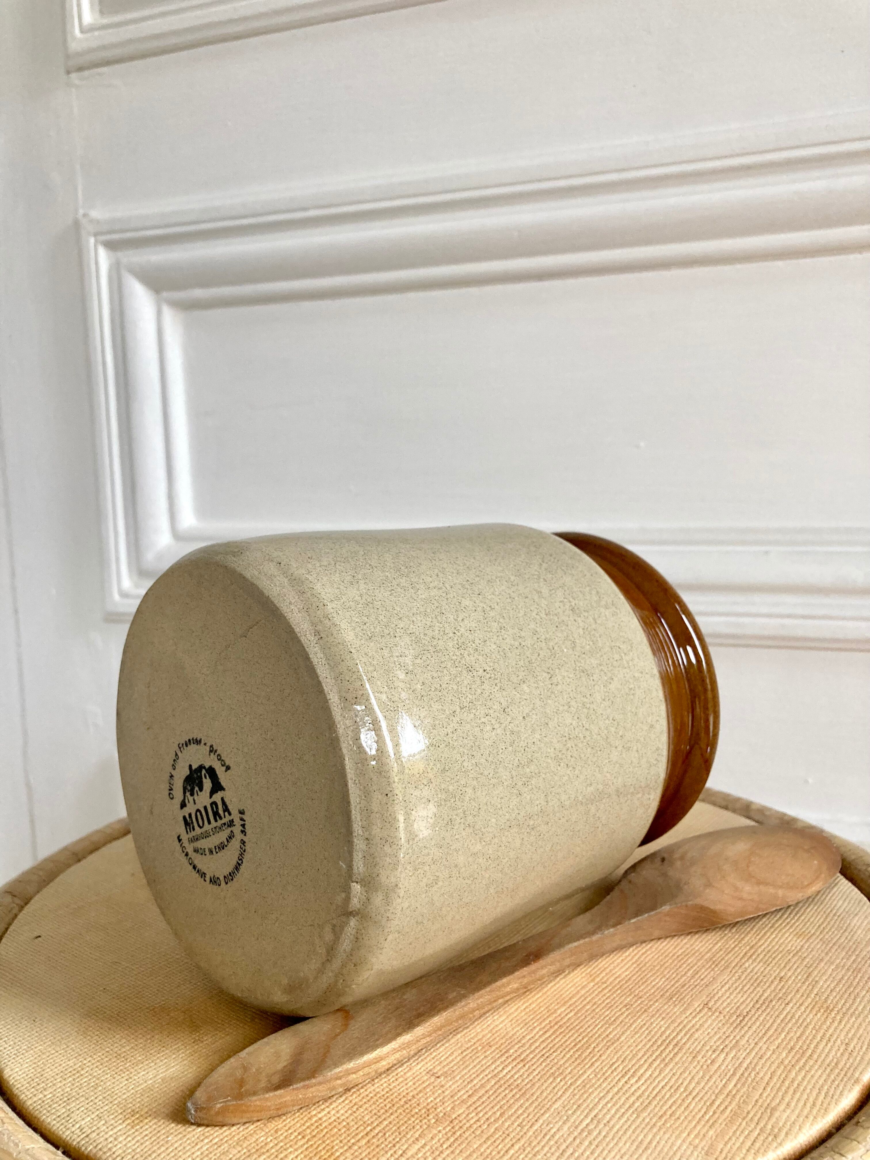 English two-tone stoneware pot