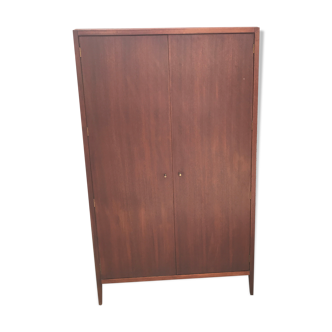 Scandinavian-minded English wardrobe