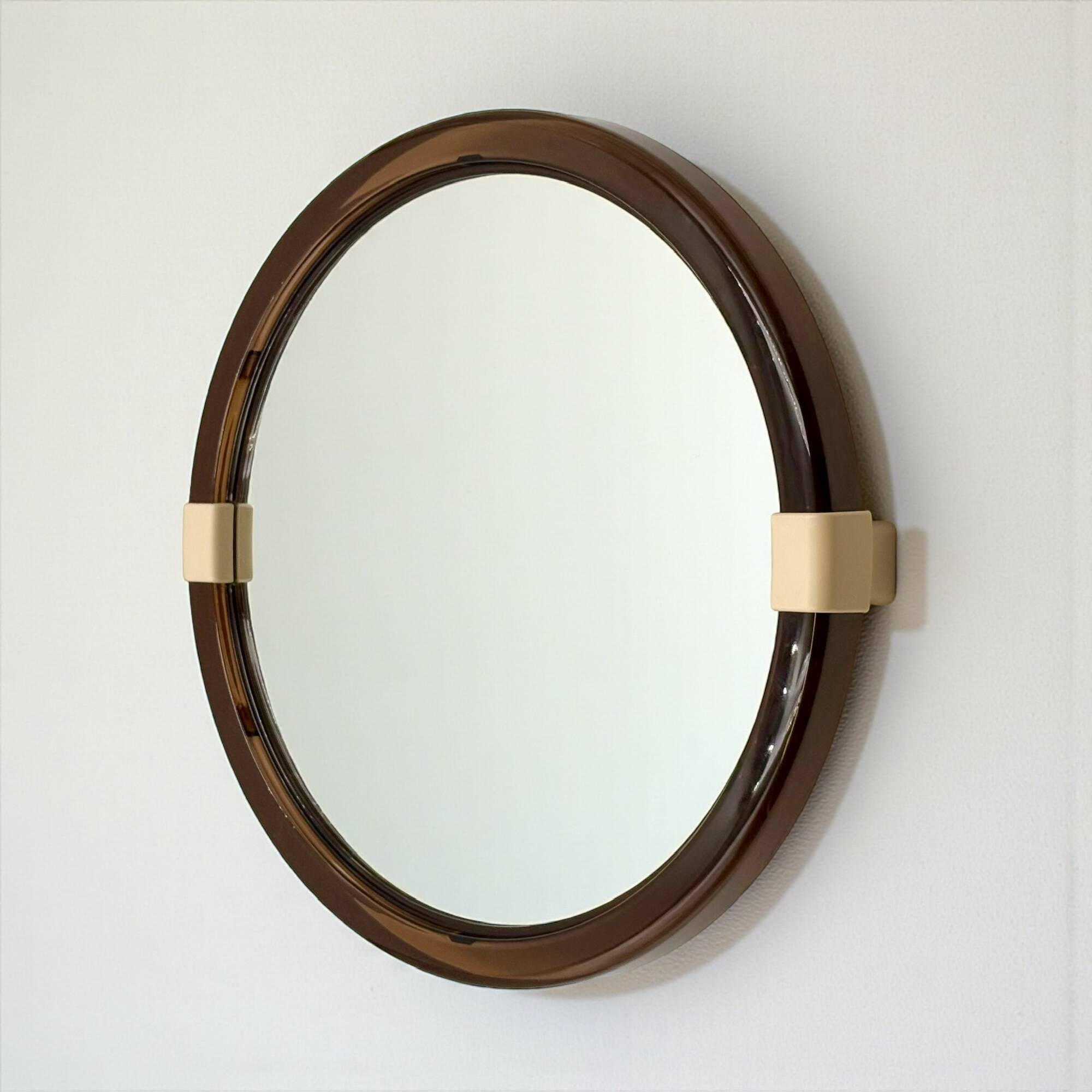 Miroir Space Age avec étagère et tiroirs France années 70