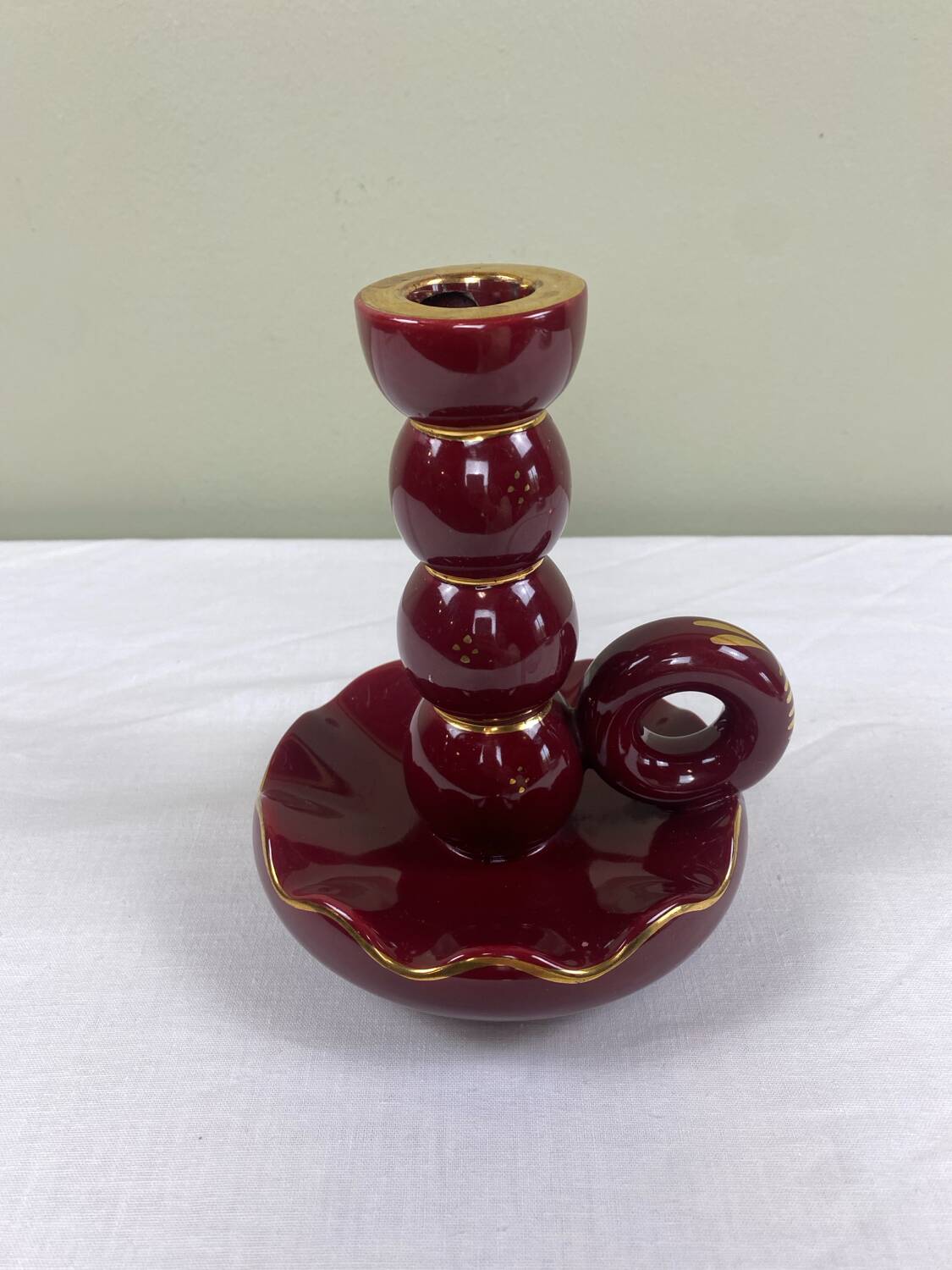 Ceramic candle holder