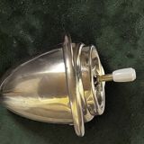 Space Age pivoting floor ashtray in anodised gold aluminium – Mettawa