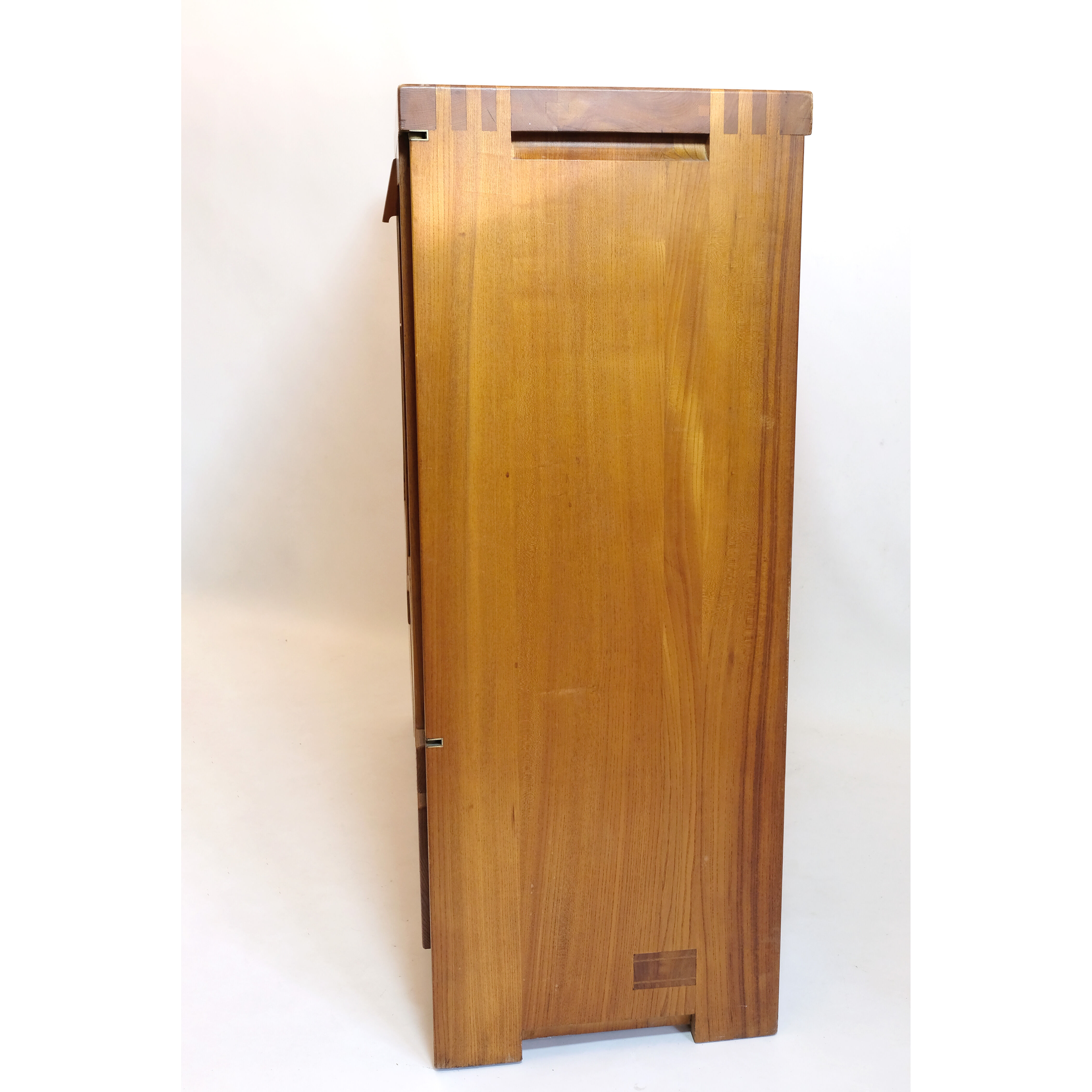 Pierre Chapo buffet R18, solid elm, 1960-1970