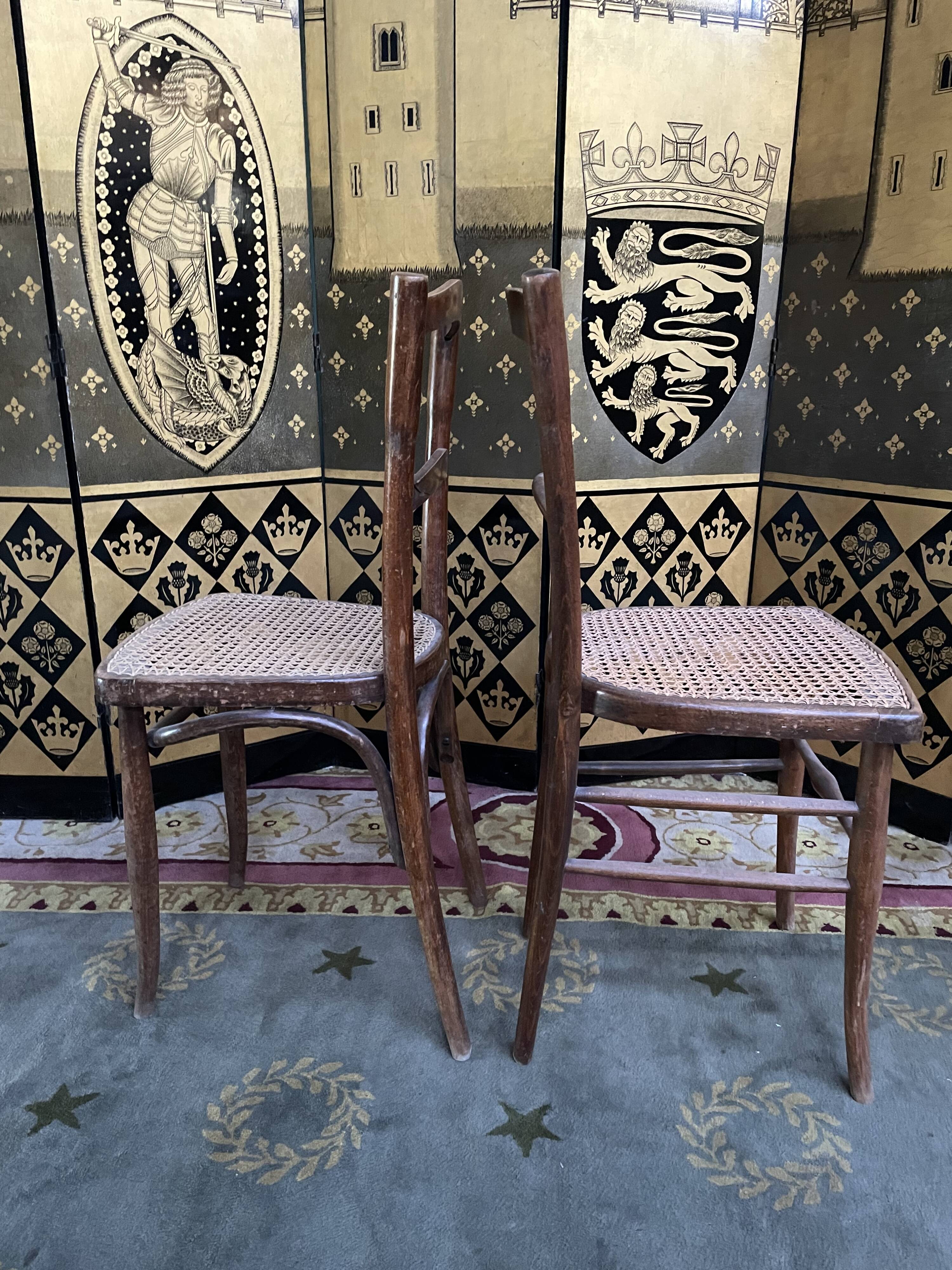 Suite of 10 bistro chairs in cannage