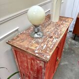 Buffet parisien patine rouge