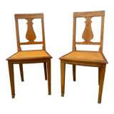 Set of 2 wooden tanned chairs