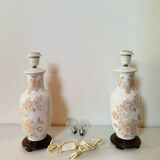 Asian lamps in earthenware from the 1970s/80s with handmade floral decoration.