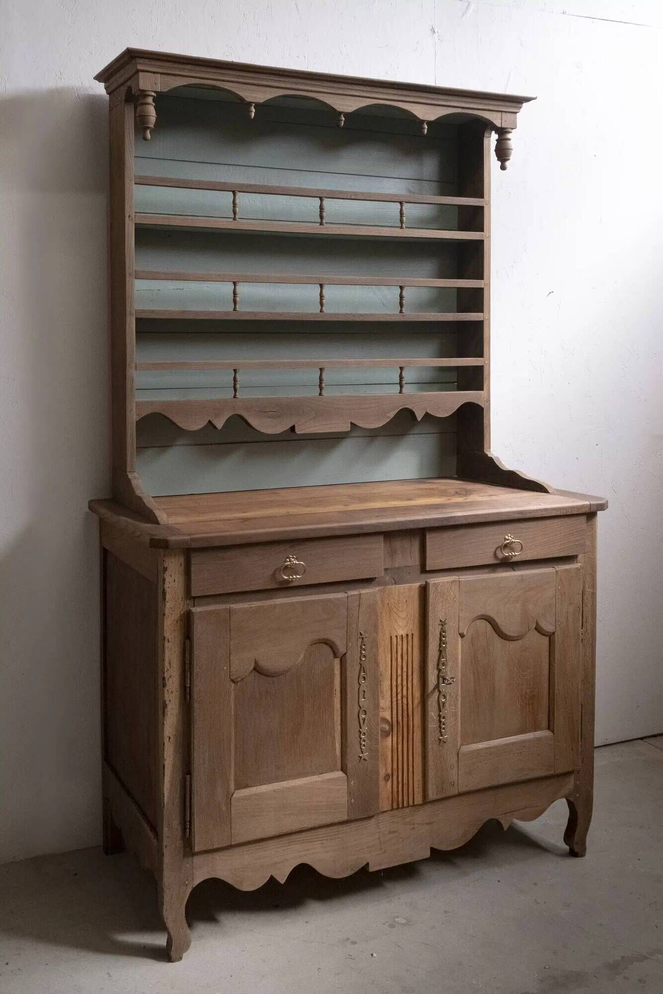 Large dresser "Mathilde"