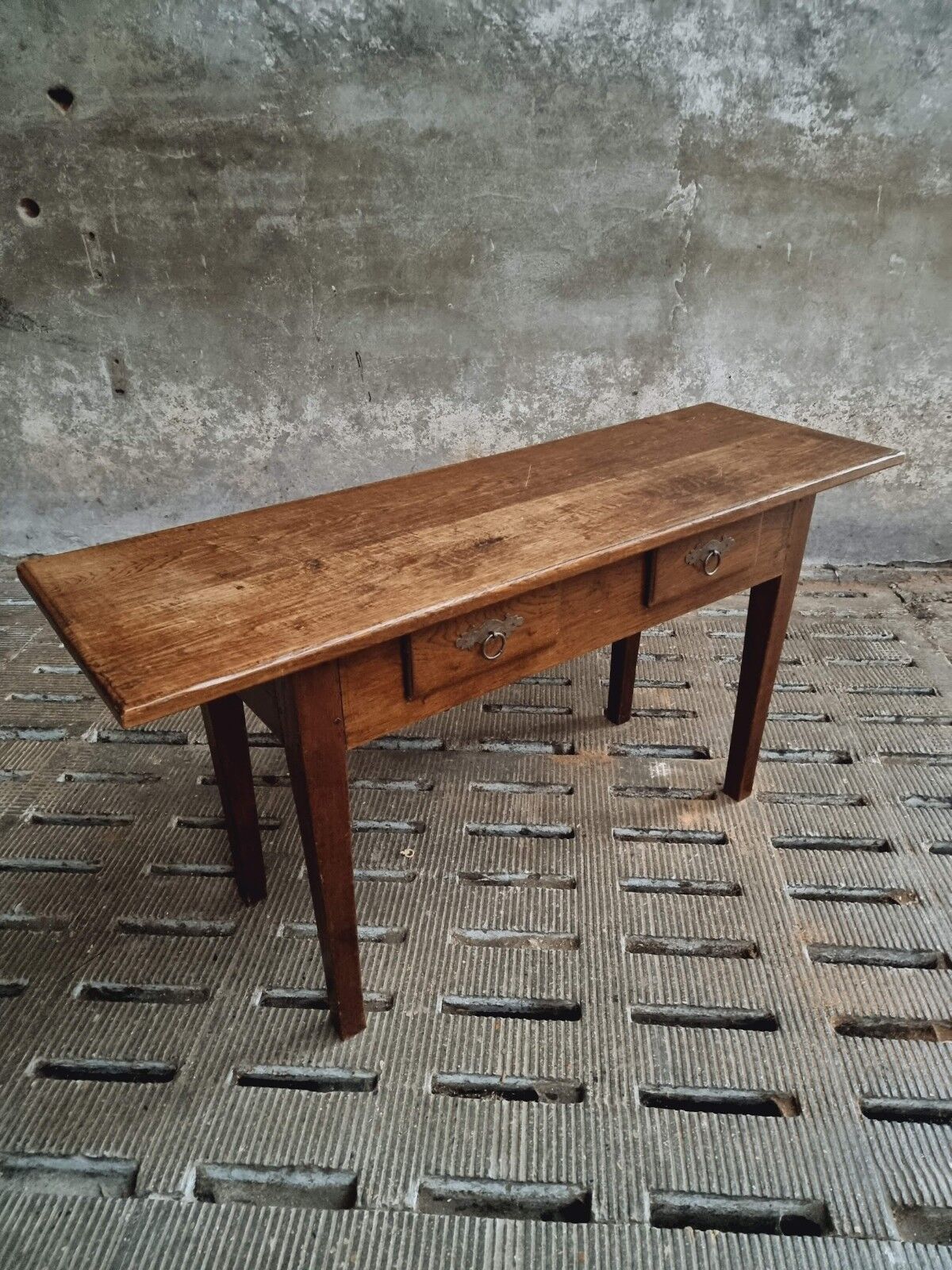 Old side table oak with drawers