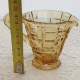 Pichet miniature en verre