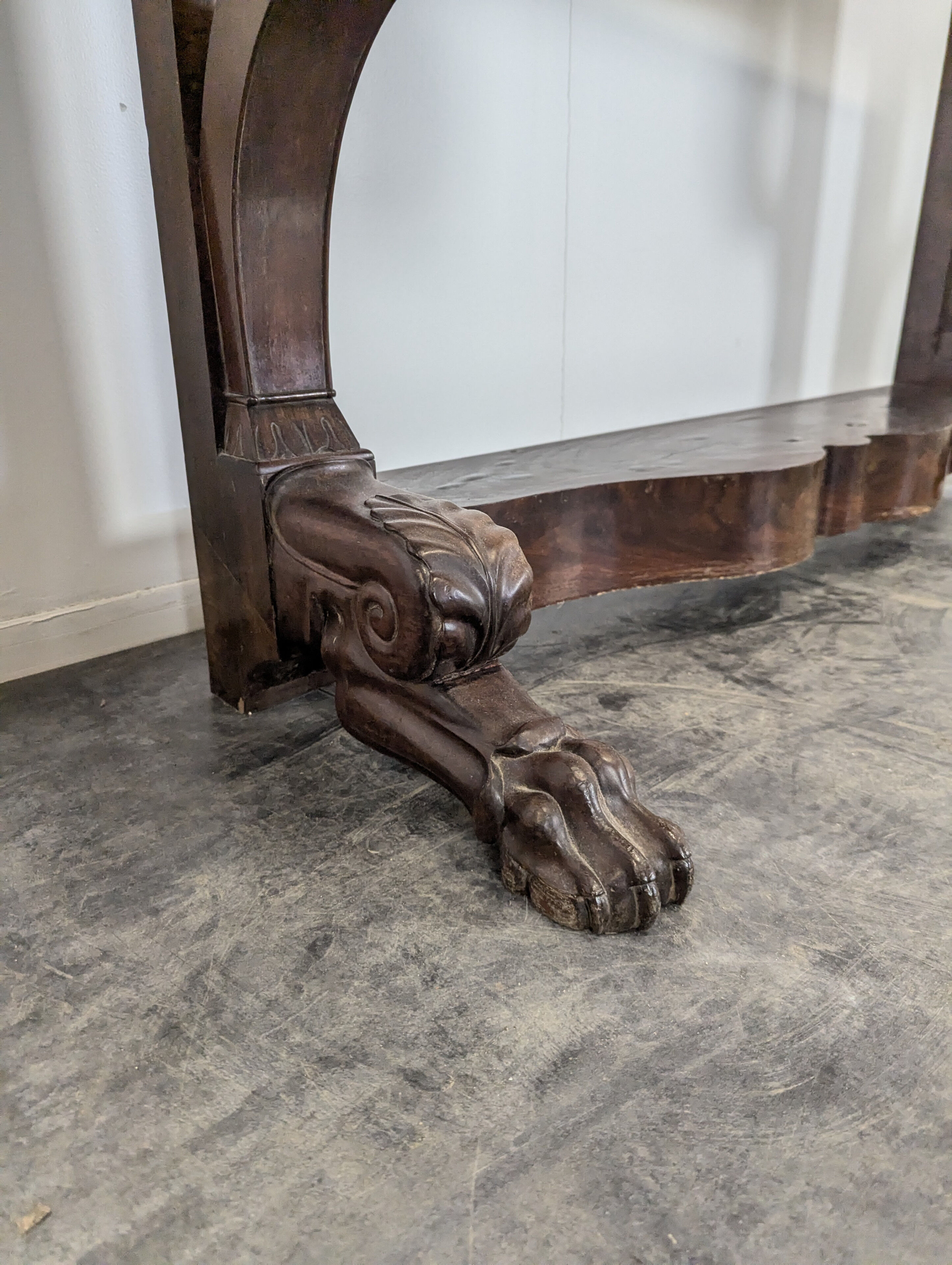 Restoration period console in flamed mahogany