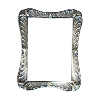 Silver frame with art nouveau lines