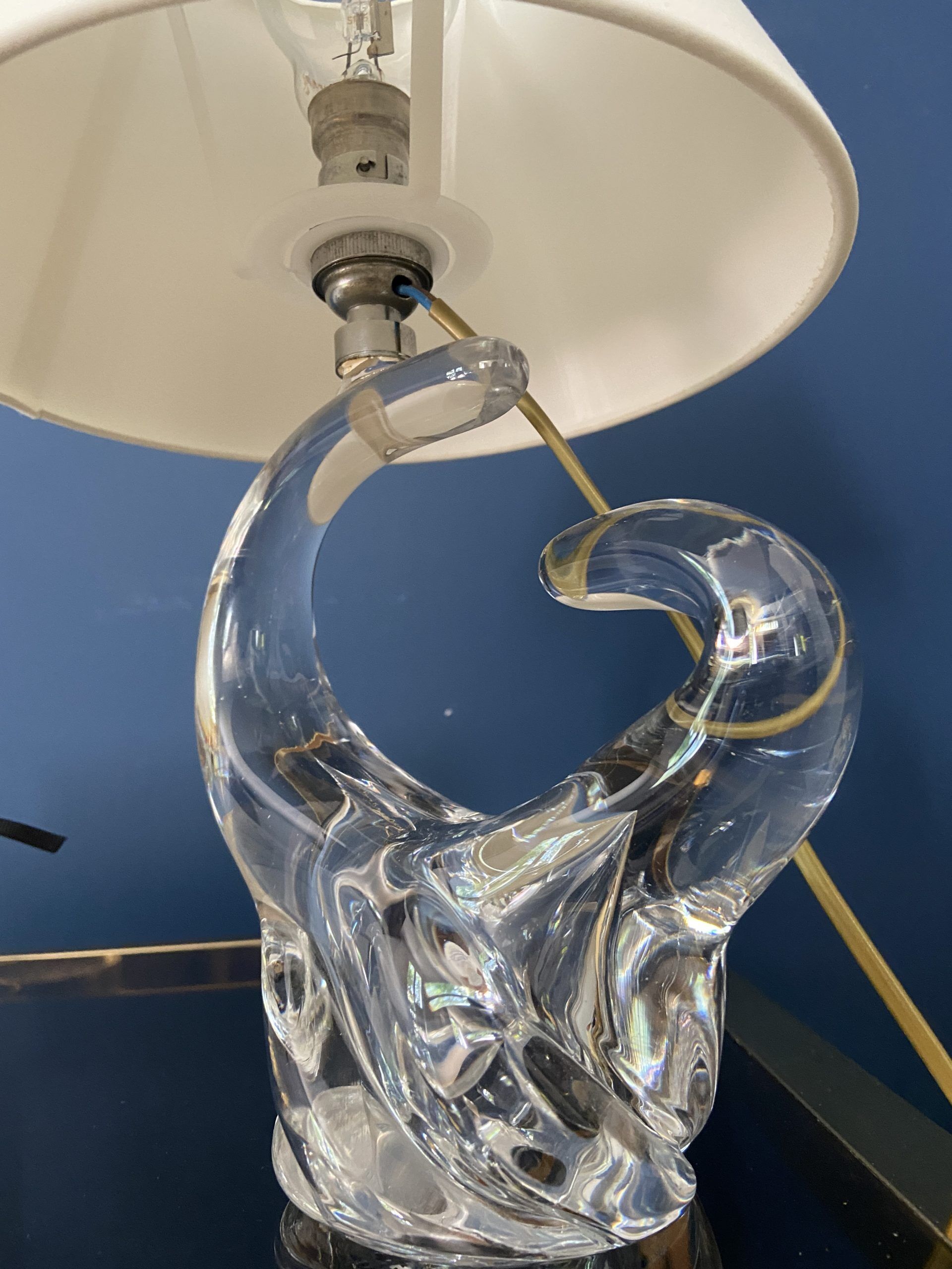 CRYSTAL FOOT TABLE LAMP