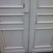 Paire de portes anciennes