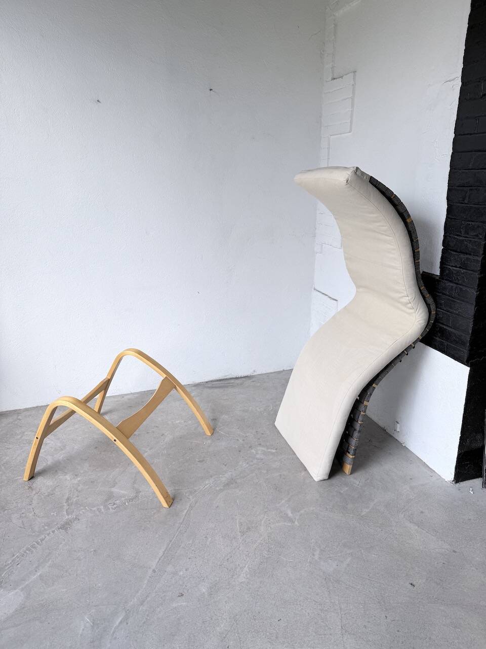 Transat hêtre bois courbé Ikea vintage Kim Samson