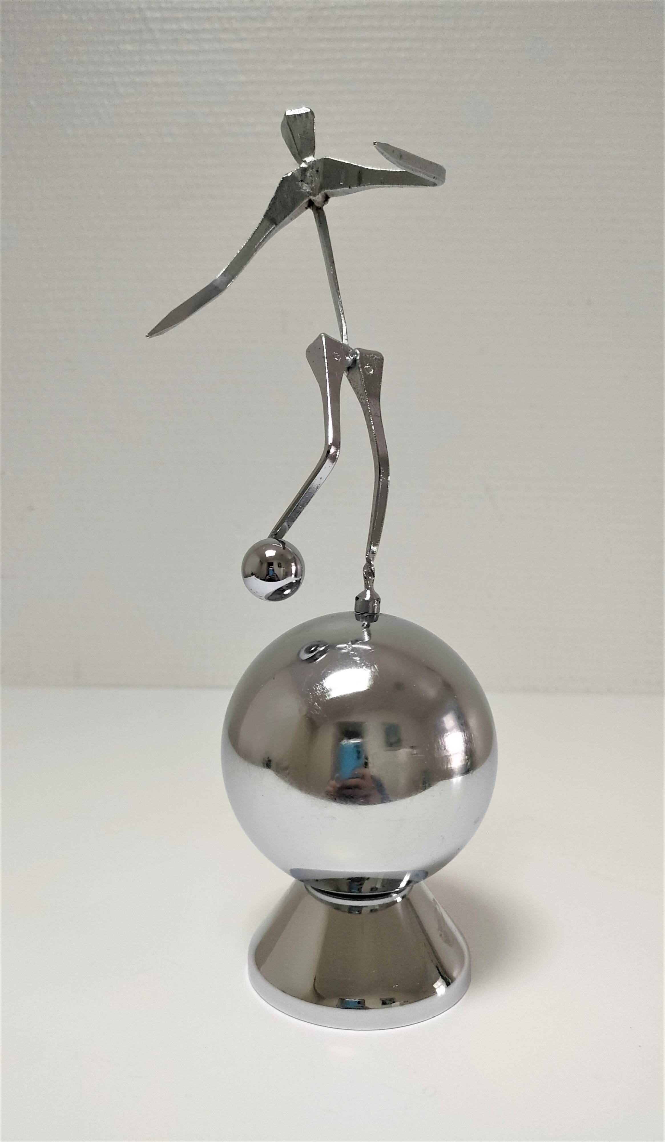 steel sculpture, sportsman's hallmark, goldsmith's crown