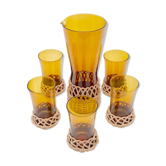 Glass service and pitcher in amber glass and raffia 50's