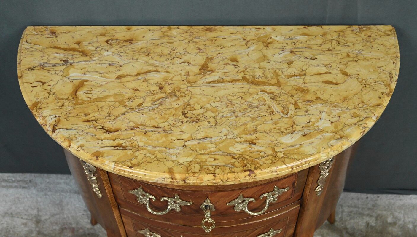 Small demi-lune jump commode in marquetry, transitional style between Louis XV and Louis XVI – early 20th century.
