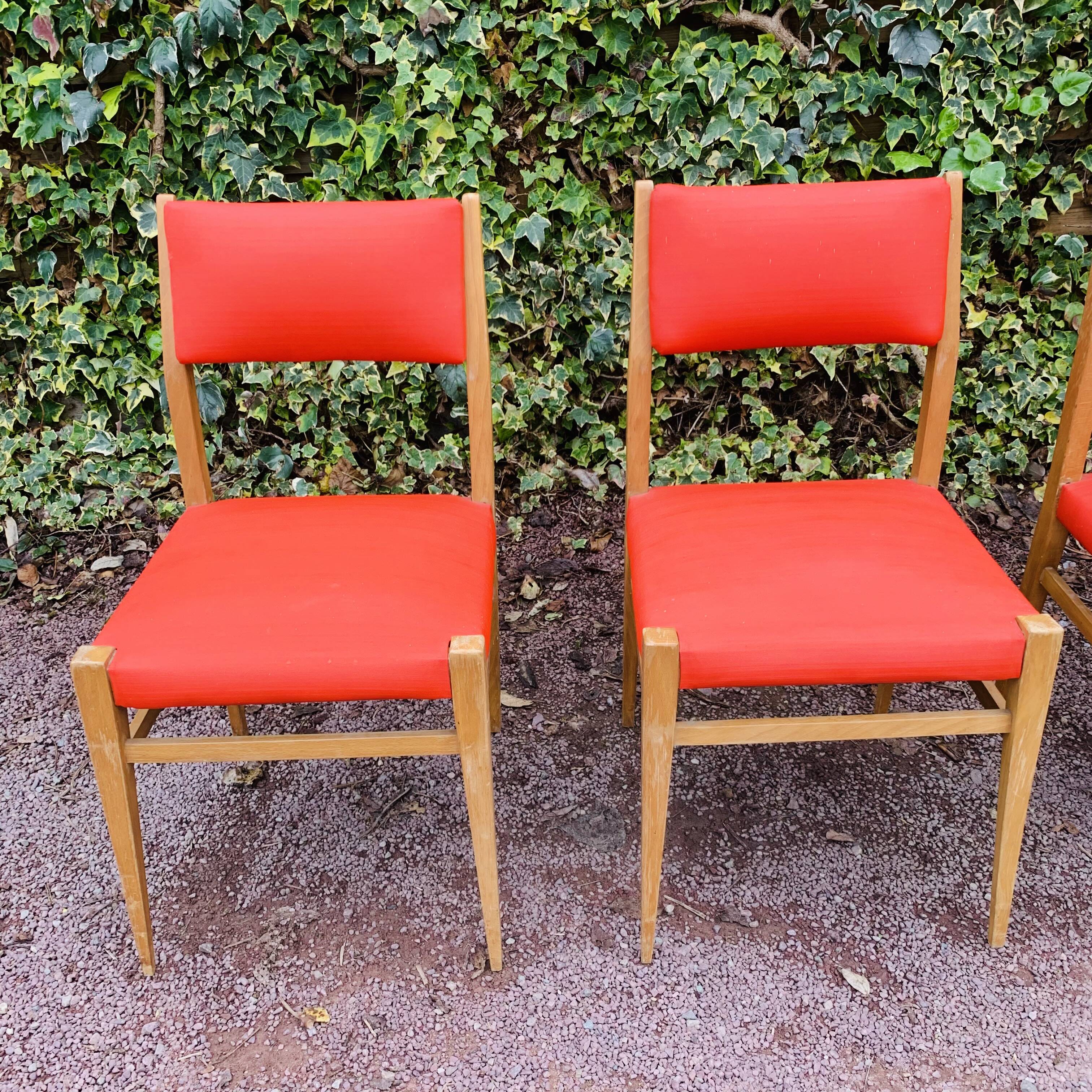 Set of 4 vintage chairs