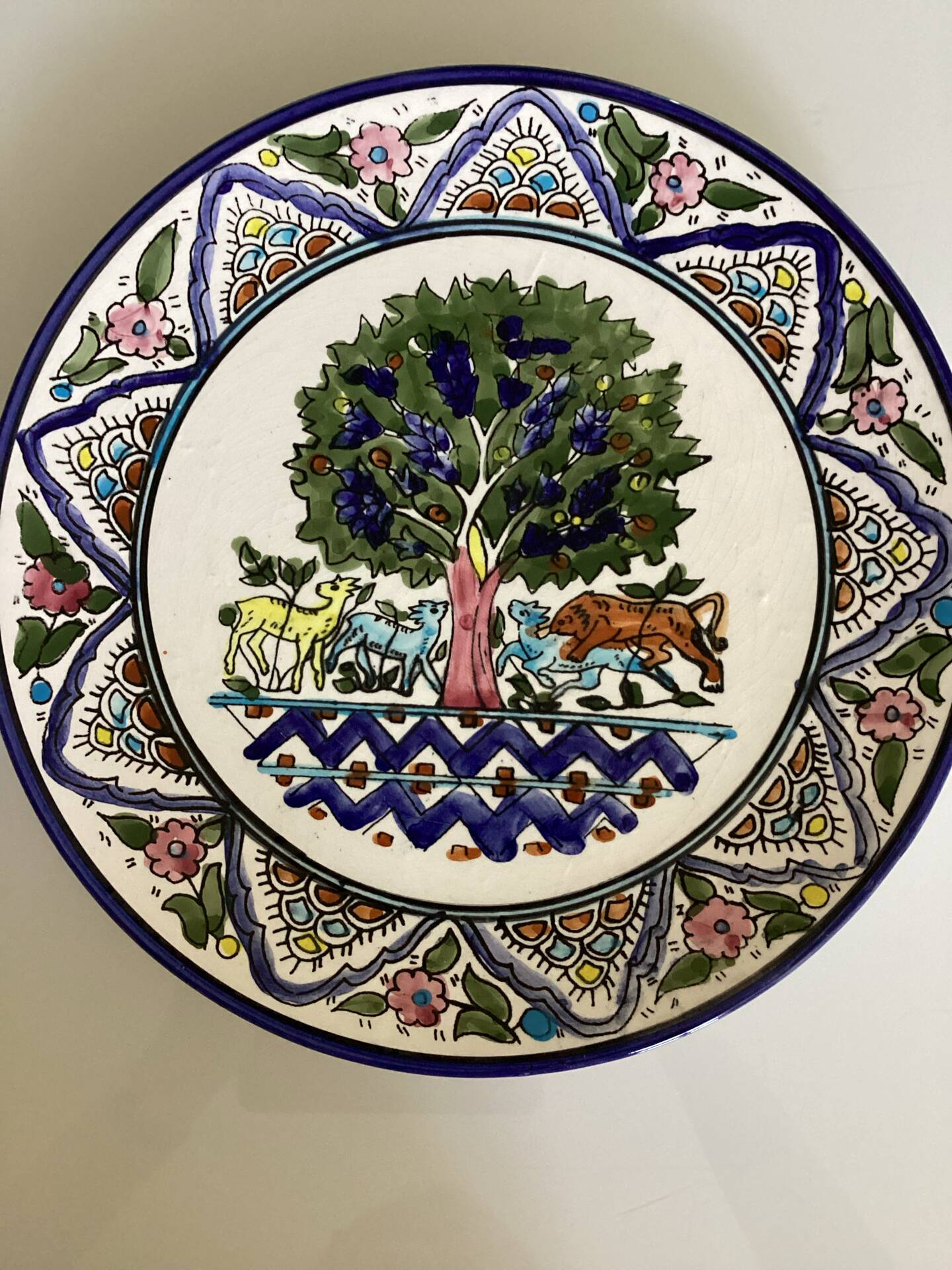 Wall plate Armenian pottery from Jerusalem: tree of life