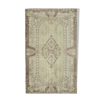 Tapis beige anatolien contemporain tissé à la main 170 cm x 277 cm