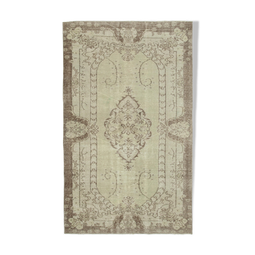 Handwoven contemporary anatolian beige carpet 170 cm x 277 cm