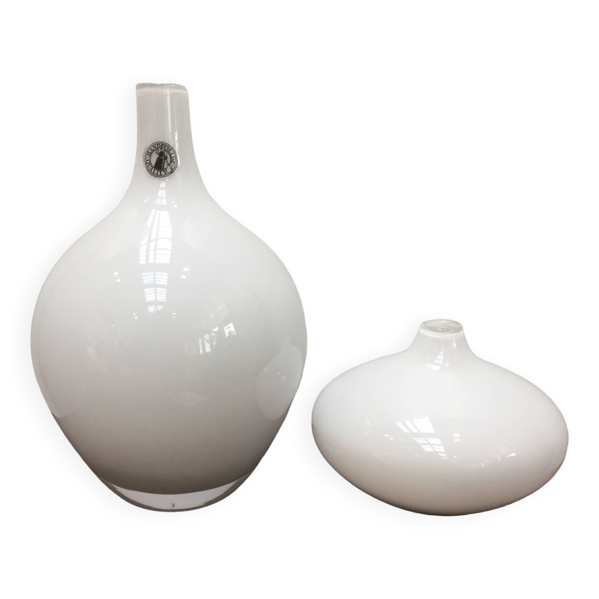 Duo of soliflore vases in white blown glass