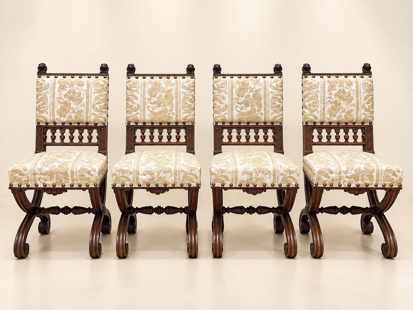 Set of 4 High Renaissance Chairs Carved Walnut 19th Century
