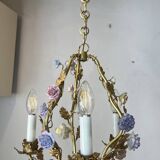 Flowered porcelain lamp
