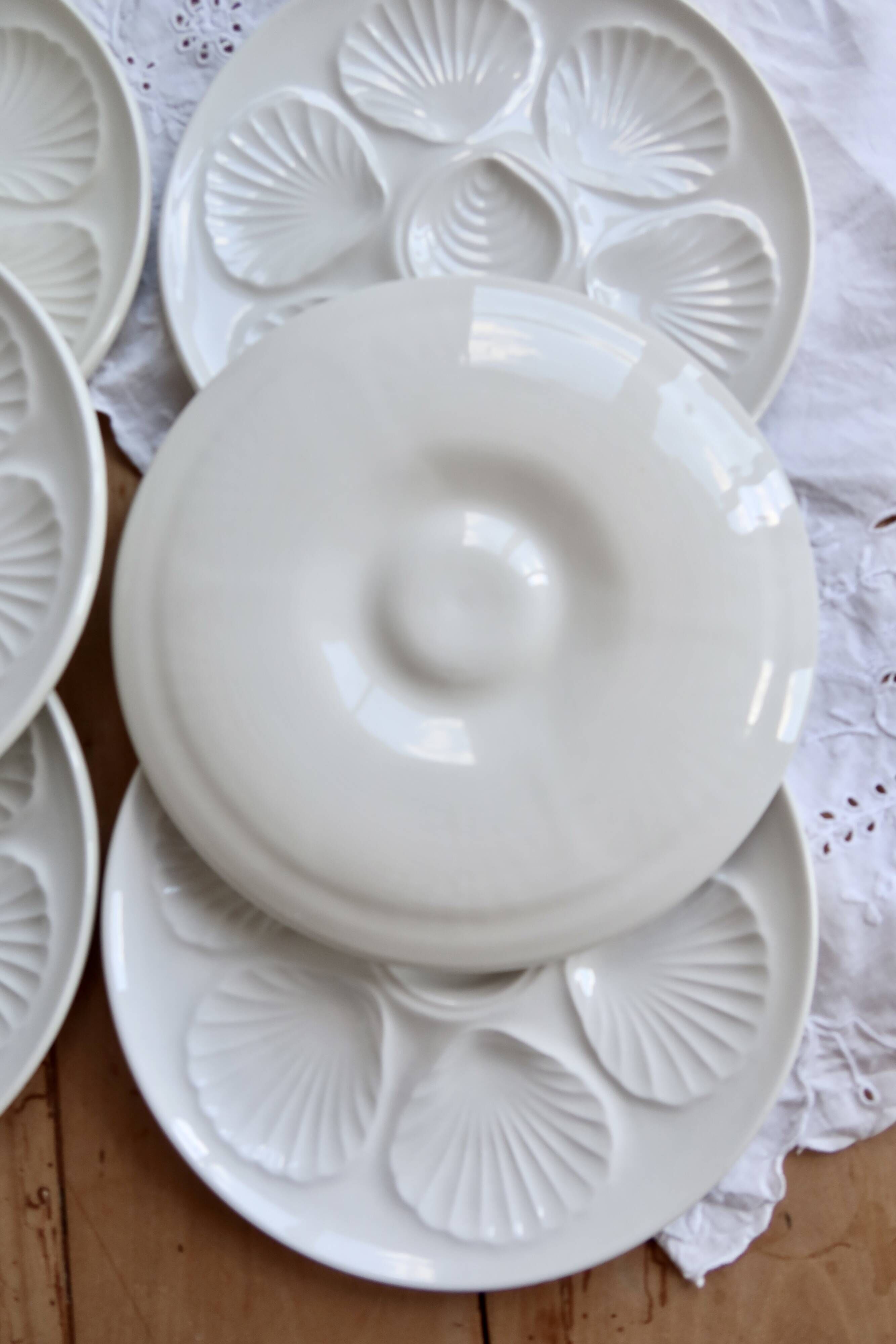 6 vintage white earthenware oyster plates