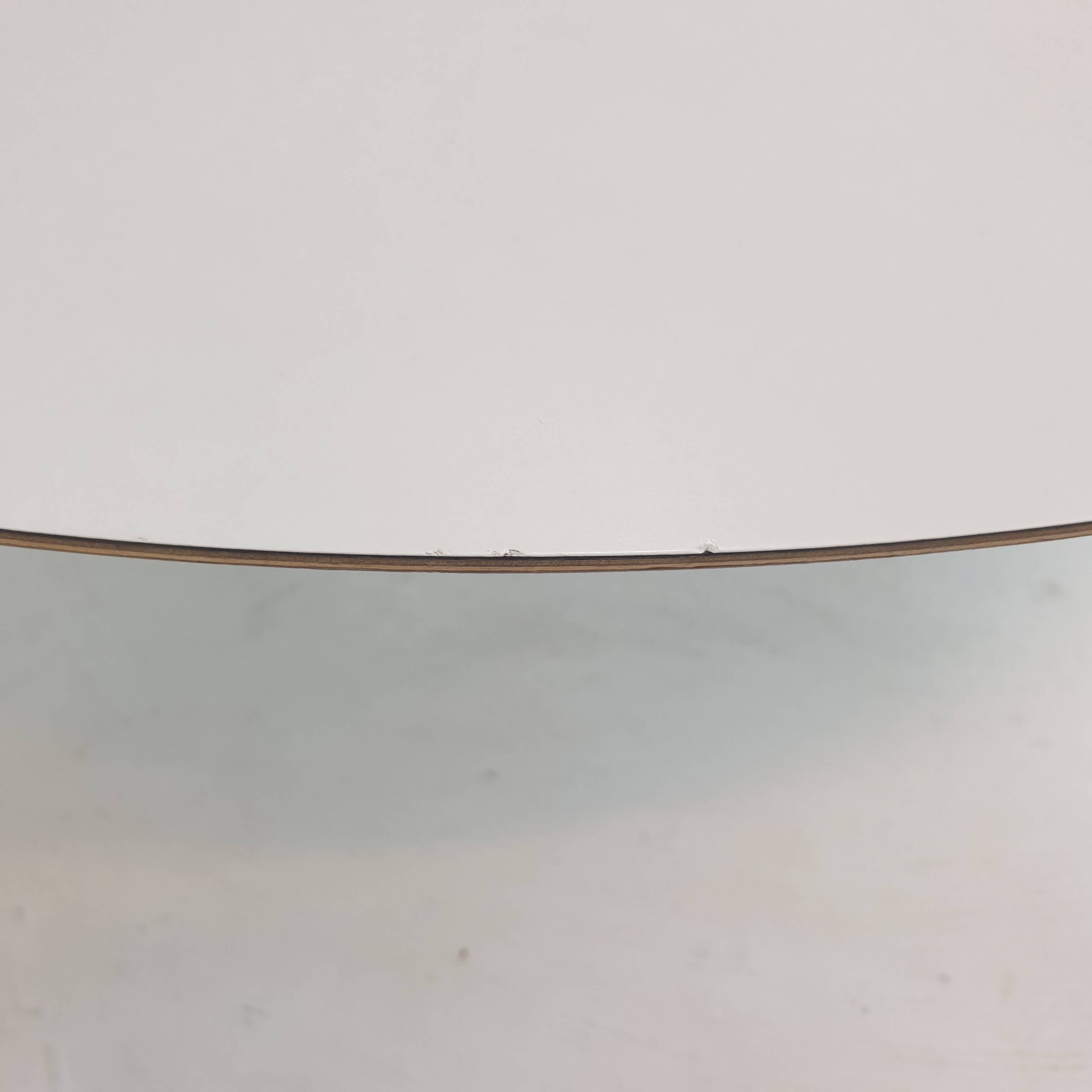 Round coffee table by Geoffrey Harcourt for Artifort, 1960s.