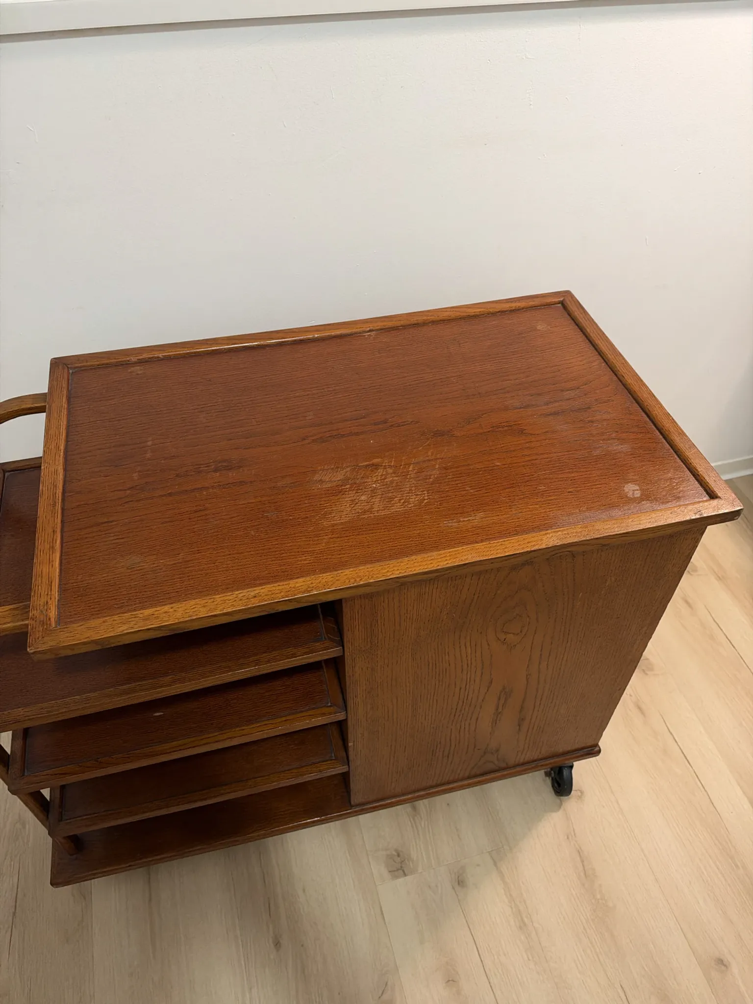 Art Deco dessert trolley/service cart