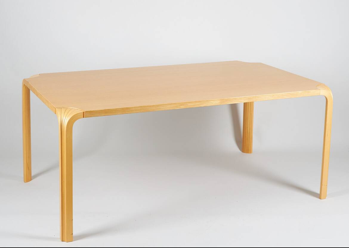X800 Alvar Aalto coffee table called "fan legs" Artek