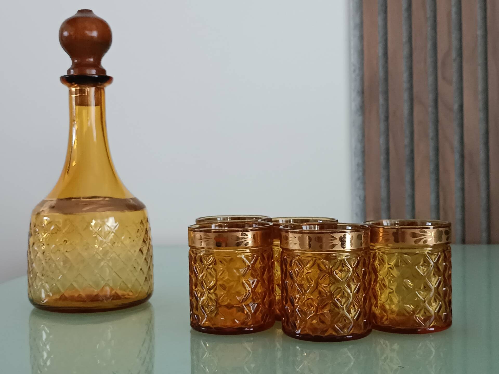 Vintage Bormioli Rocco service – carafe and 5 amber glasses