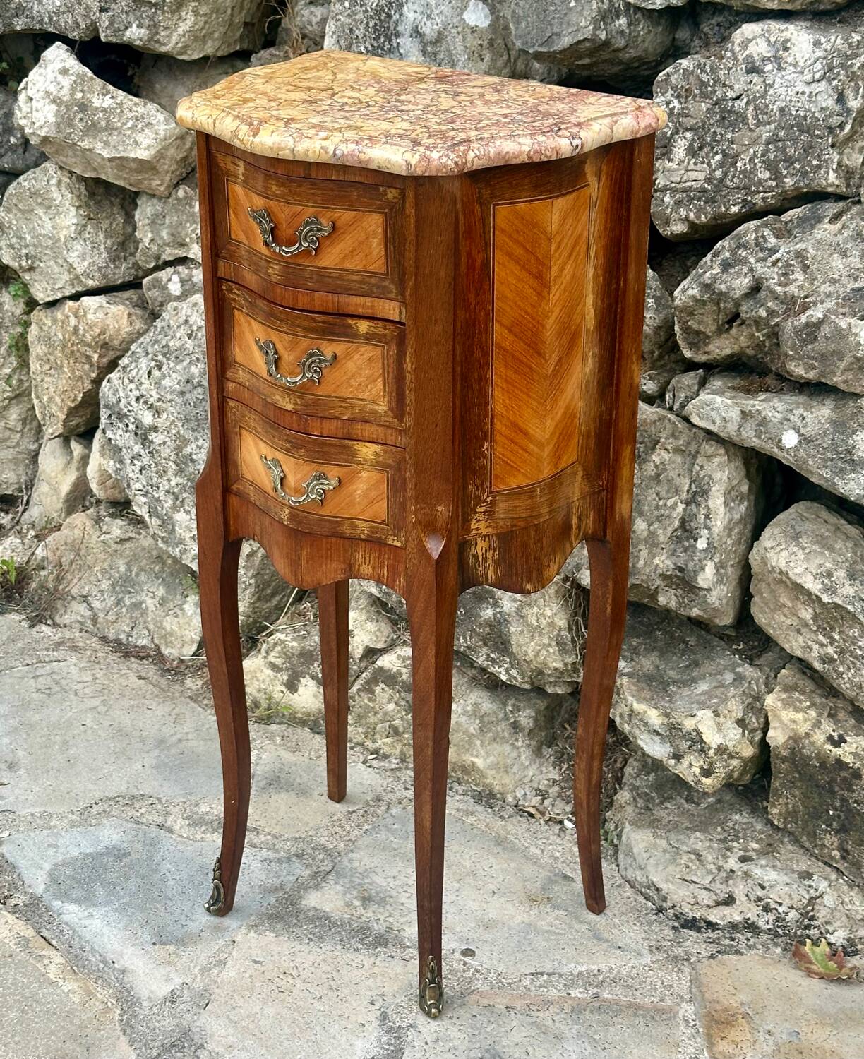 Small Louis XV style marquetry chiffonniere table