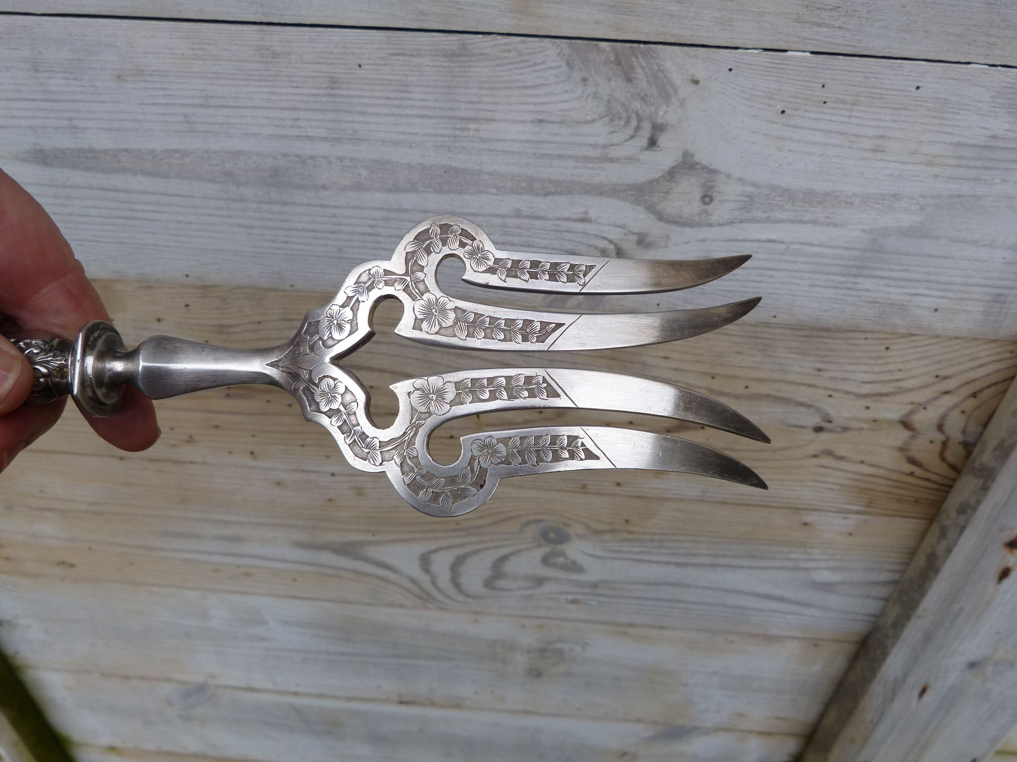 Pelle de service à poisson en argent poinçon Minerve