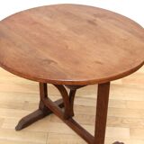 Vintage winemaker table
