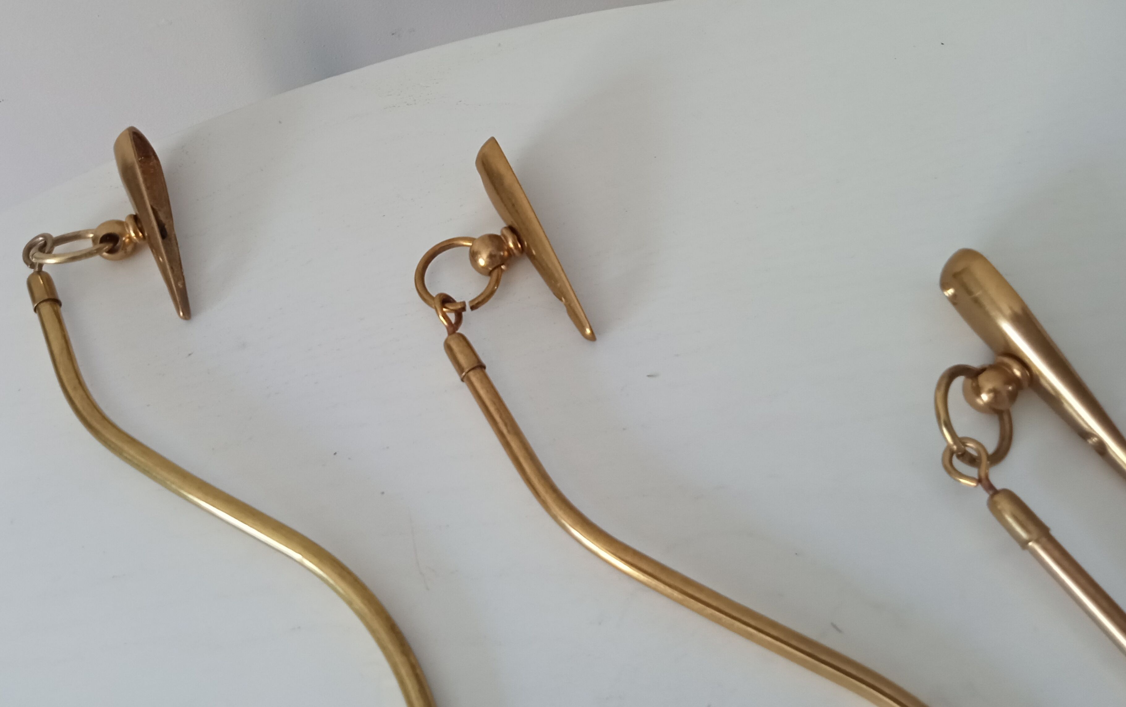 Vintage patère in solid golden brass