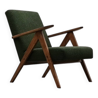 Mid Century Easy Chair Model B - 310 Var in Light Green Buckle