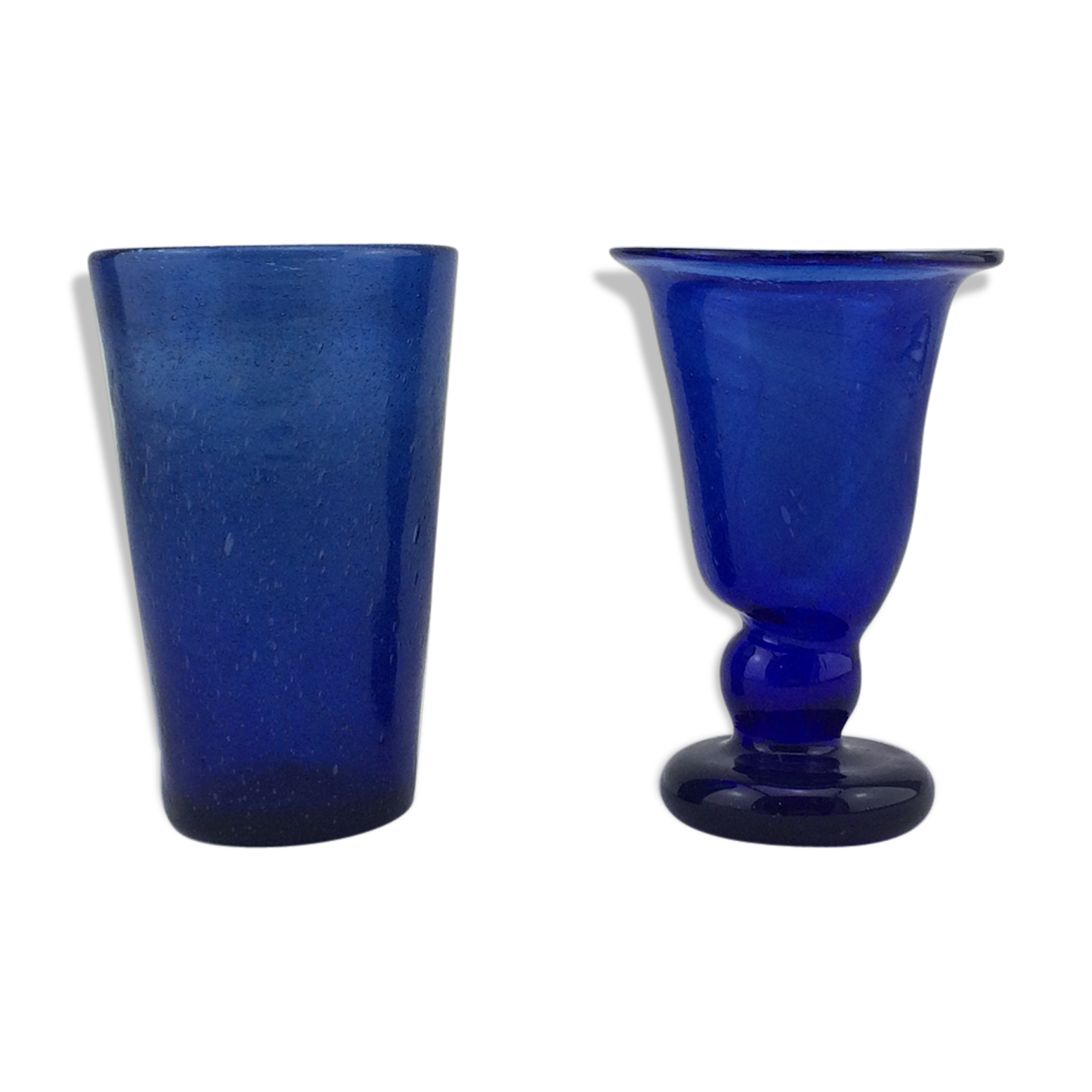 Batch glass bubble of biot blue foot and cup